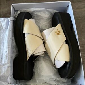 Aerosoles Sandals